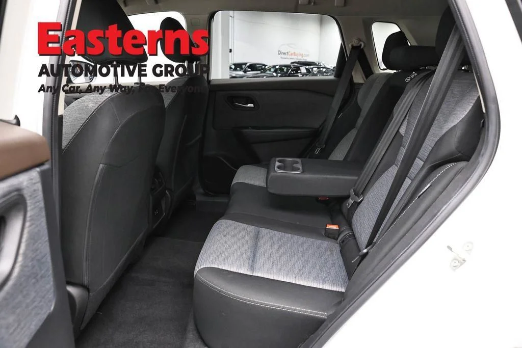 Used 2023 White Nissan SV image 23