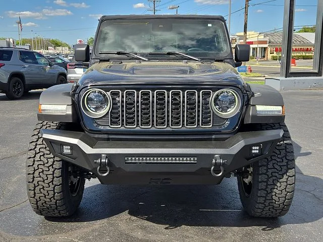 Used 2025 Black Jeep Rubicon image 3