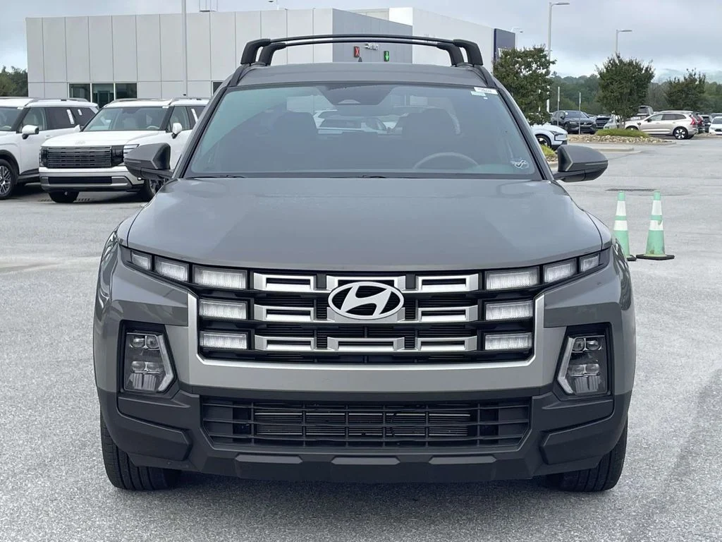 Used 2026 Hampton Gray Hyundai SEL image 23