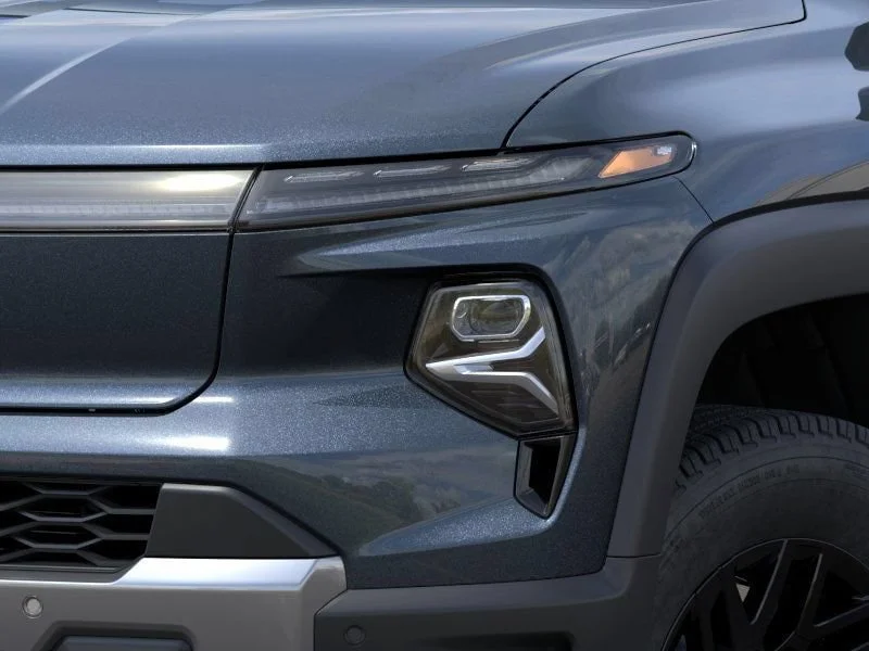 New 2026 Blue Smoke Metallic Chevrolet LT - Standard Range image 34