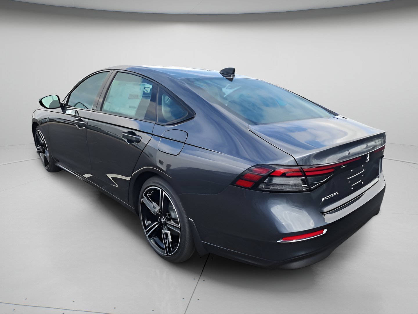 New 2026 Meteorite Gray Metallic Honda SE image 4