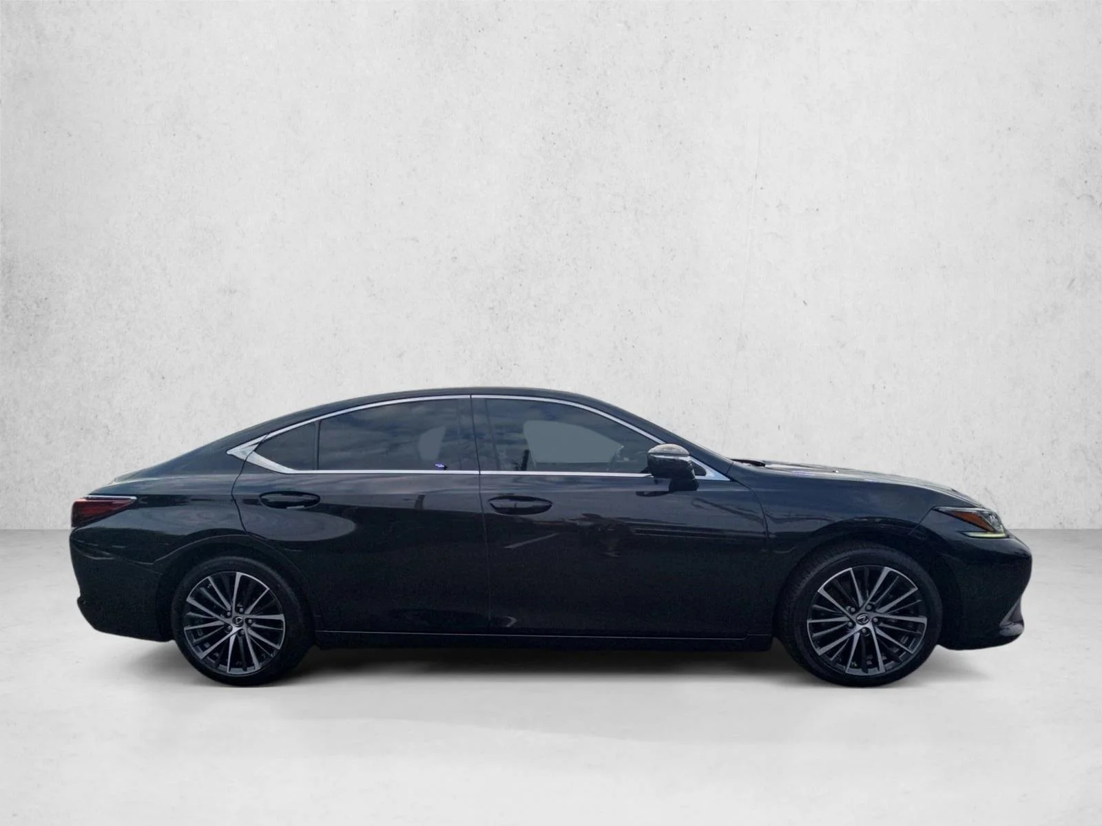 Certified Used 2022 Caviar Lexus ES 350 image 4