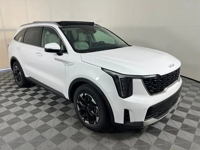 2026 Kia Sorento S AT's photo