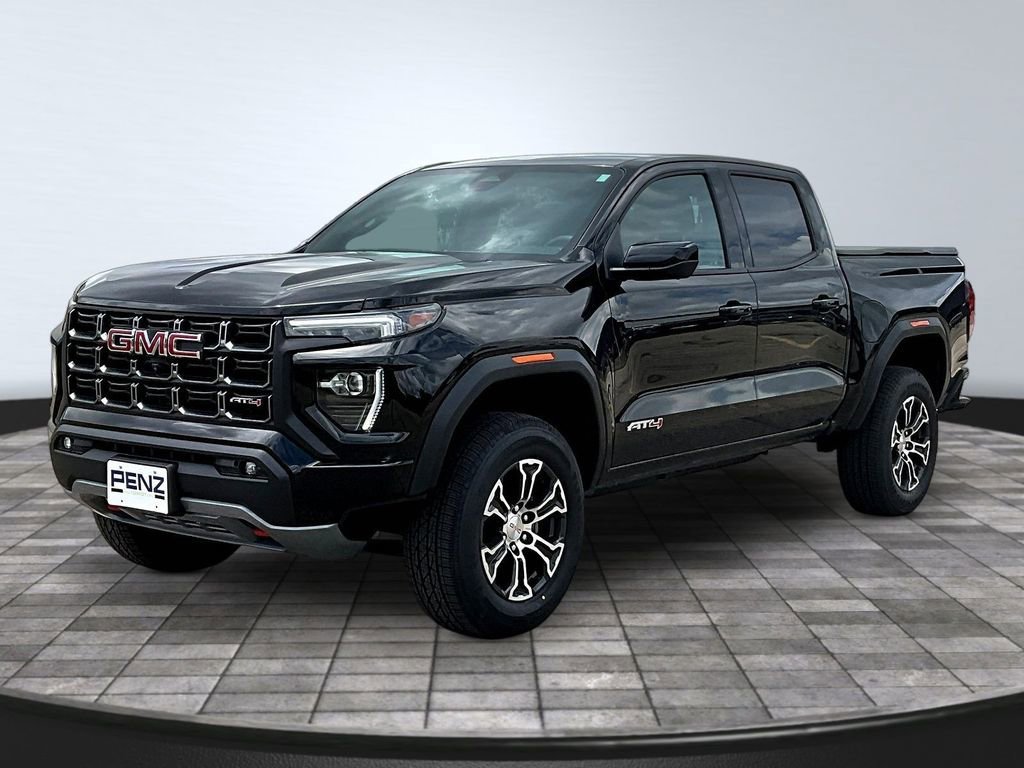 2024 GMC Canyon AT4 4WD Crew Cab Short Box's photo