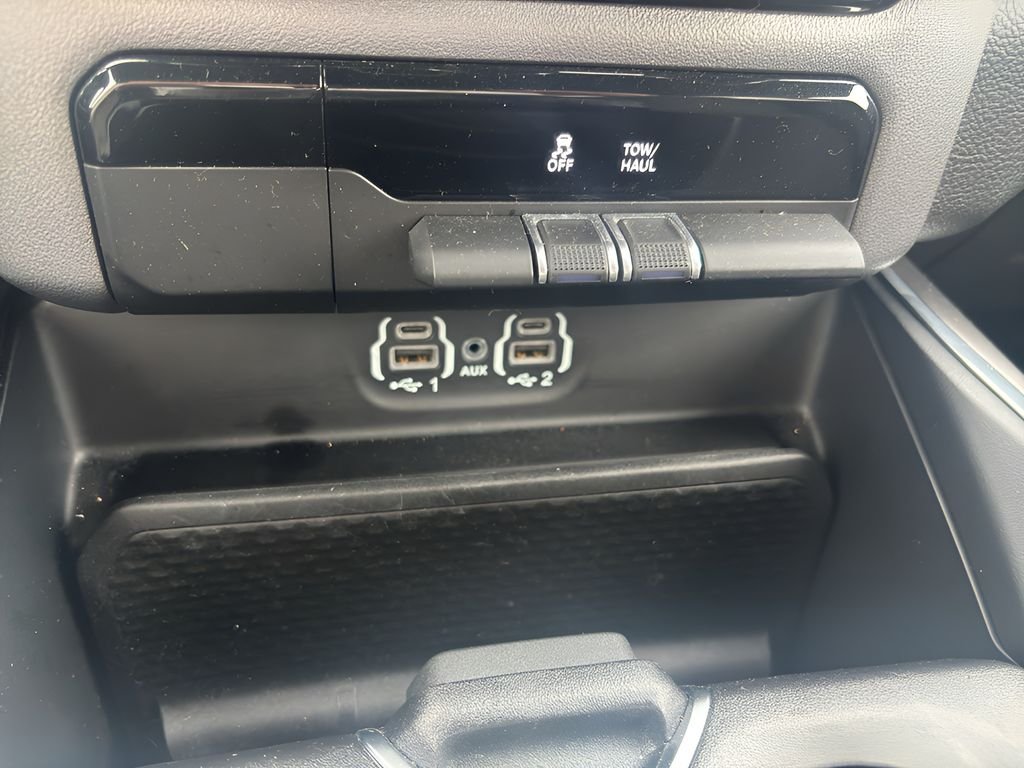 2024 RAM Ram 1500 Pickup Laramie - Photo 22