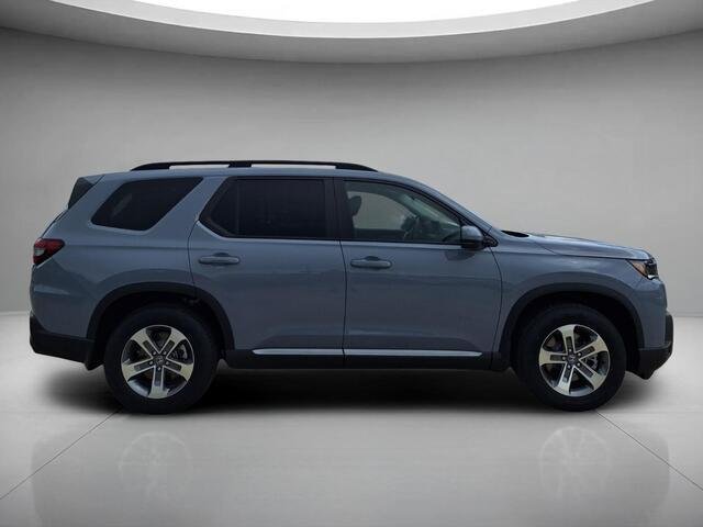 New 2026 Sonic Gray Pearl Honda EX-L image 6