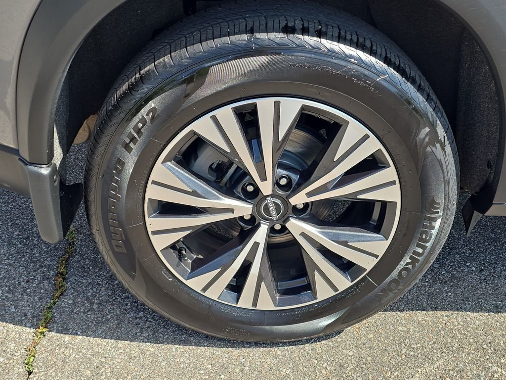 Used 2023 GRAY Nissan SV PREMIUM PKG image 30