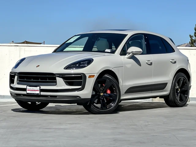 2022 Porsche Macan S
