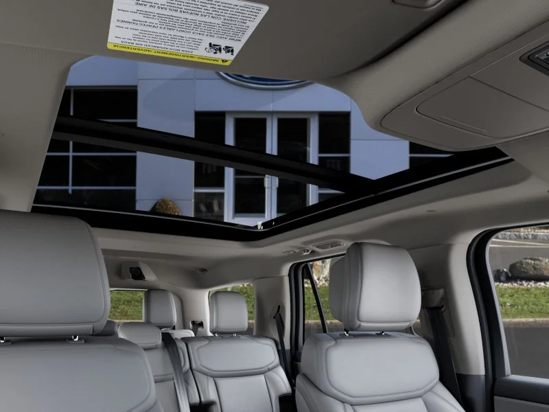 New 2027 Star White Metallic Tri-Coat Ford Active image 22
