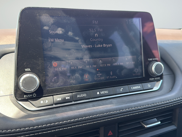 Used 2023 Gray Nissan SV image 19