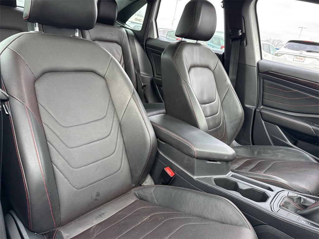 2022 VOLKSWAGEN JETTA GLI - Image 35