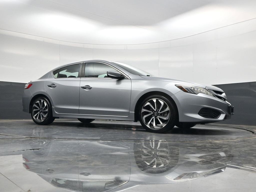 Used 2018 Silver Metallic Acura Special Edition image 23