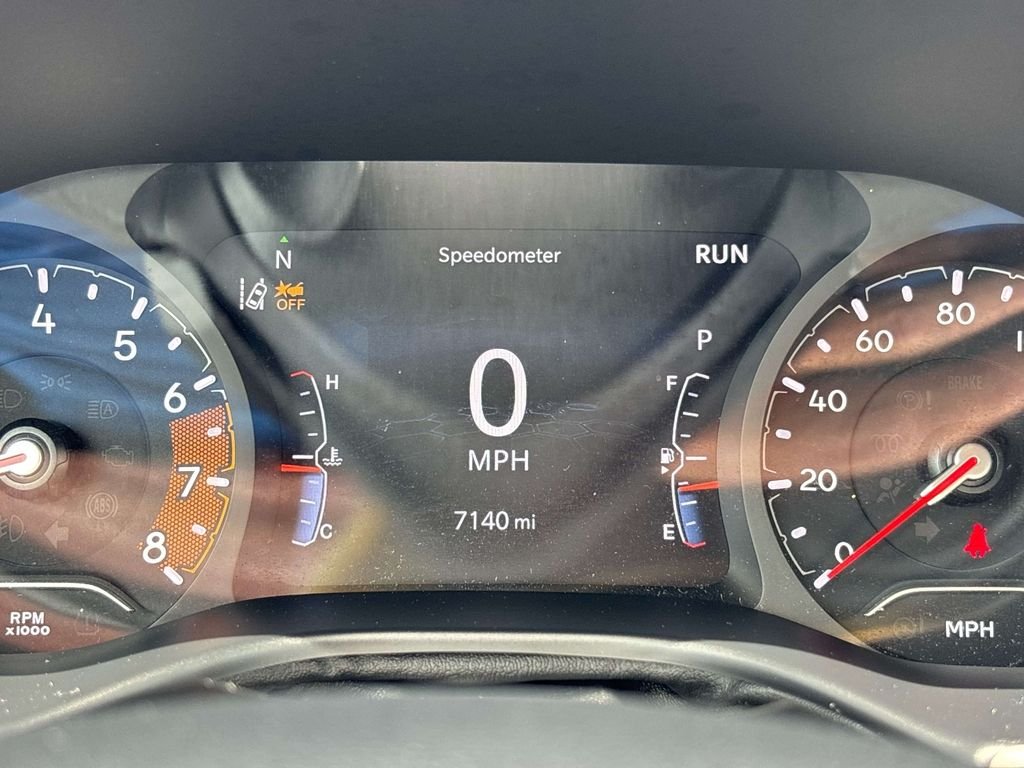 Used 2023 Silver Jeep Limited image 21