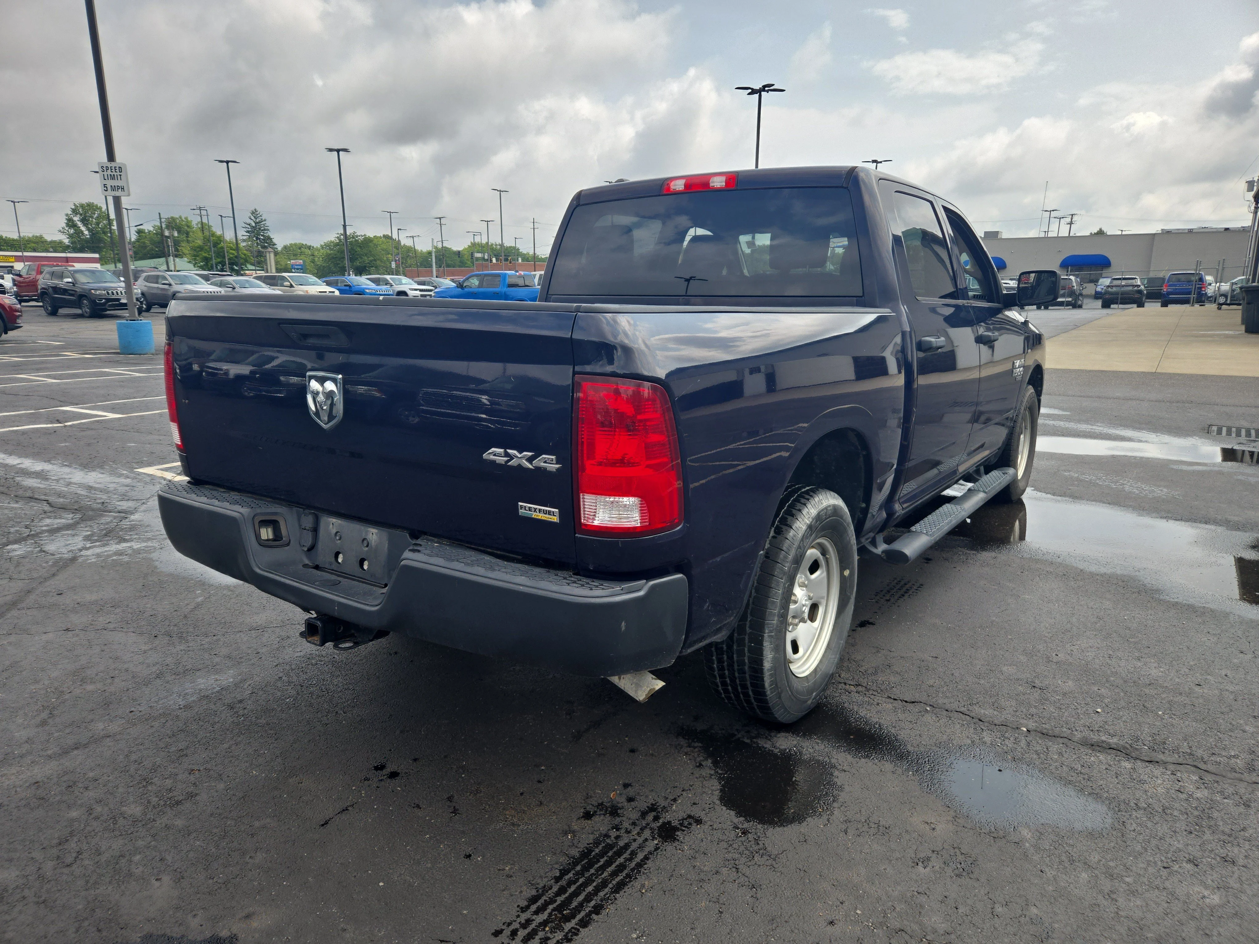Used 2019 True Blue Pearlcoat Ram Tradesman image 5