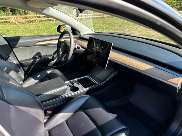 Used 2023 Midnight Silver Metallic Tesla Base image 23