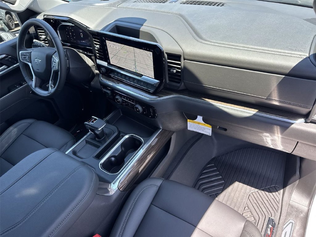 New 2026 Summit White Chevrolet LT Trail Boss image 35
