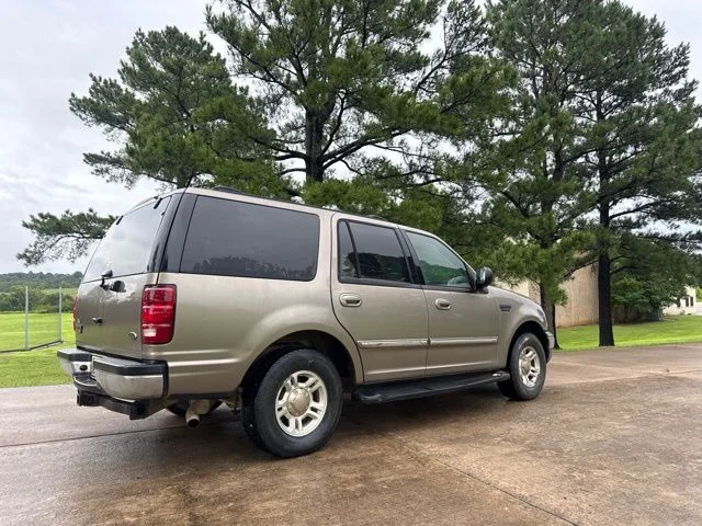 Used 2002 Beige Ford XLT image 19