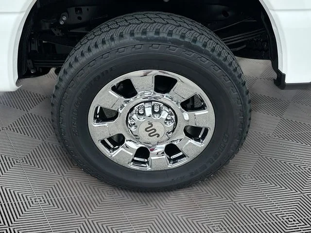New 2026 White Metallic Ford King Ranch image 20