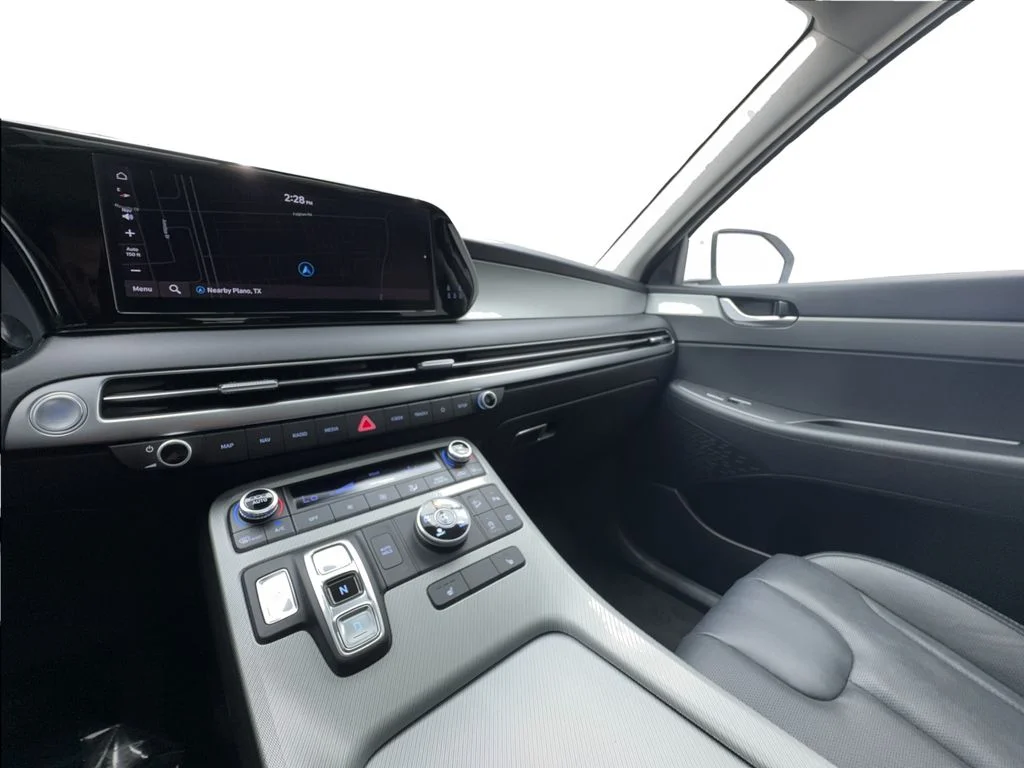 Used 2023 White Hyundai XRT image 45