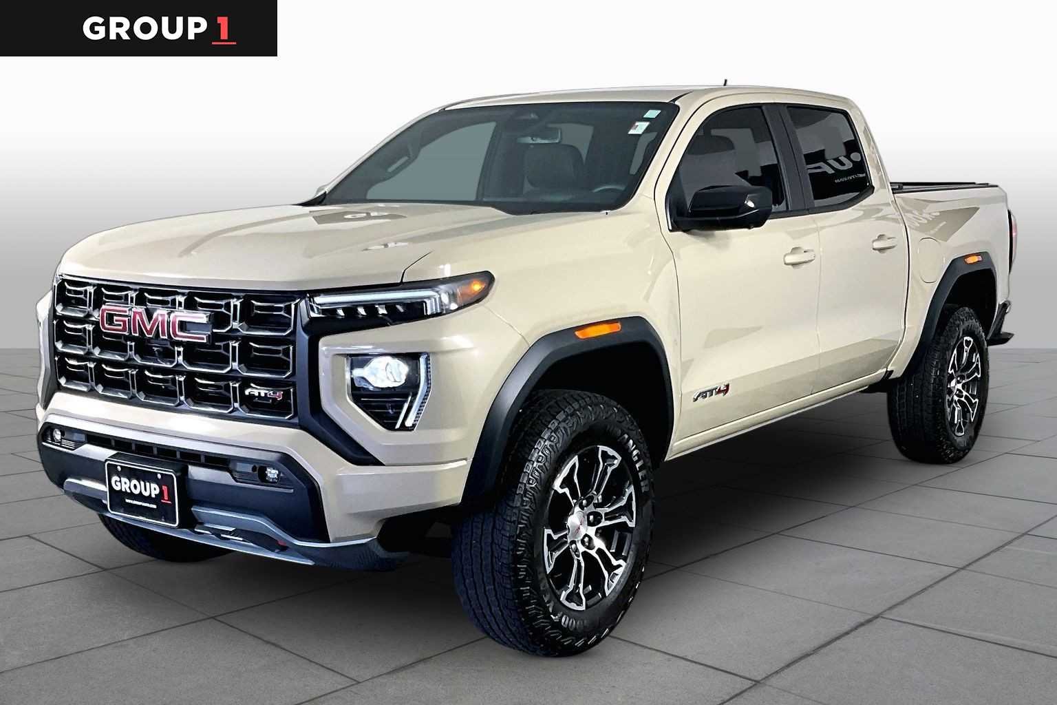 2024 GMC Canyon 4WD AT4