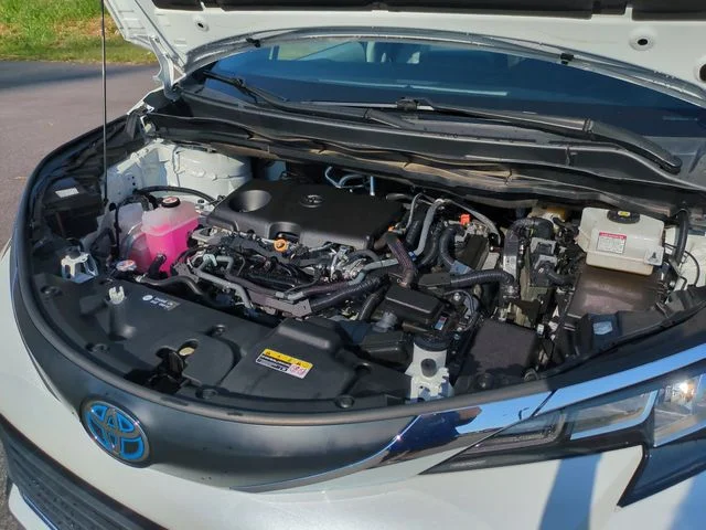 Used 2023 Beige Toyota XLE image 36