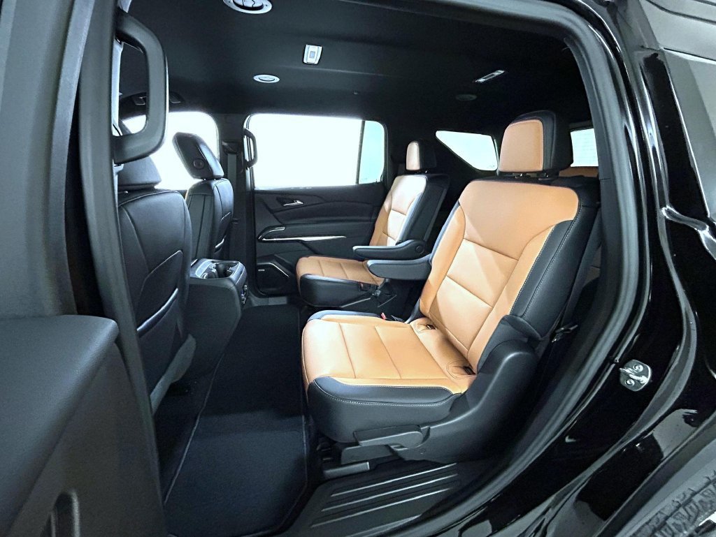 New 2027 Mosaic Black Metallic Chevrolet Z71 image 19