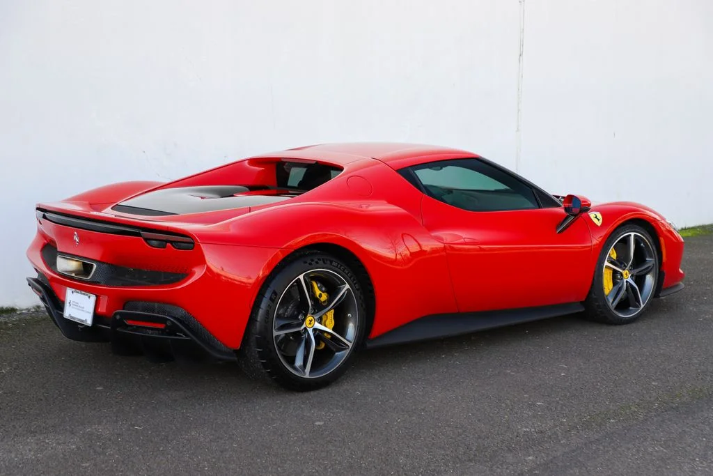2023 Ferrari 296 Base - Photo 7
