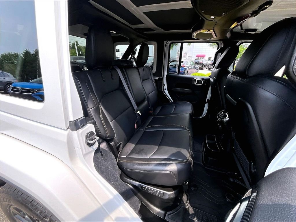 Used 2024 White Jeep Sahara 4xe image 16