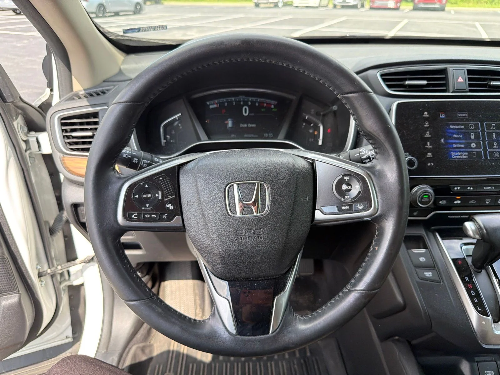 Used 2017 White Diamond Pearl Honda Touring image 13