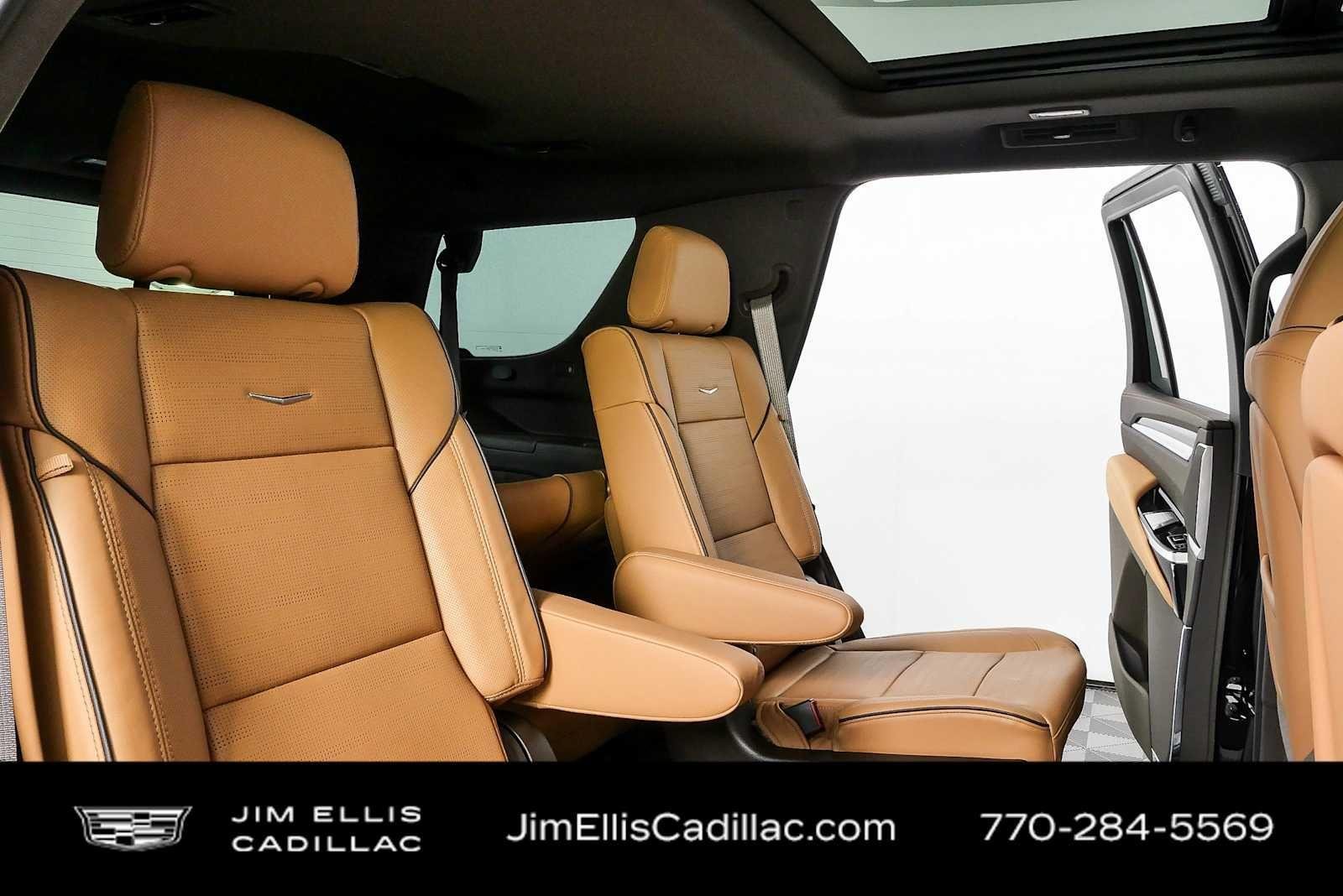 2026 Cadillac Escalade Luxury - Photo 24