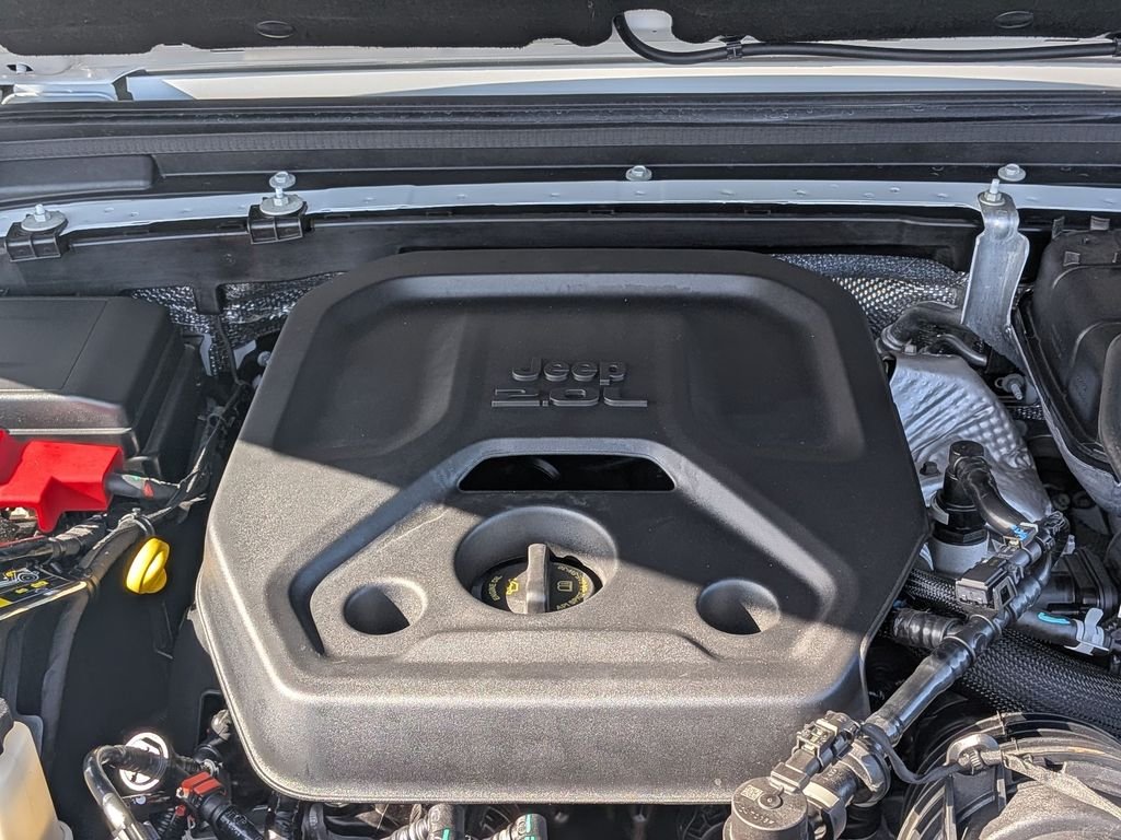 2025 Jeep Wrangler 4-Door Sahara - Photo 33