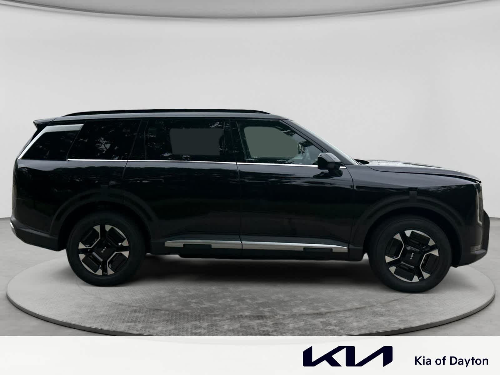 New 2027 Ebony Black Kia EX image 4