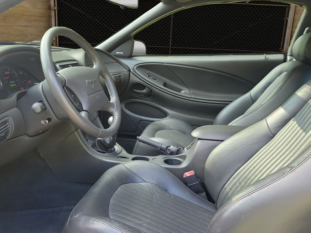 Used 2001 Dark Highland Green Ford GT Bullitt Edition image 4