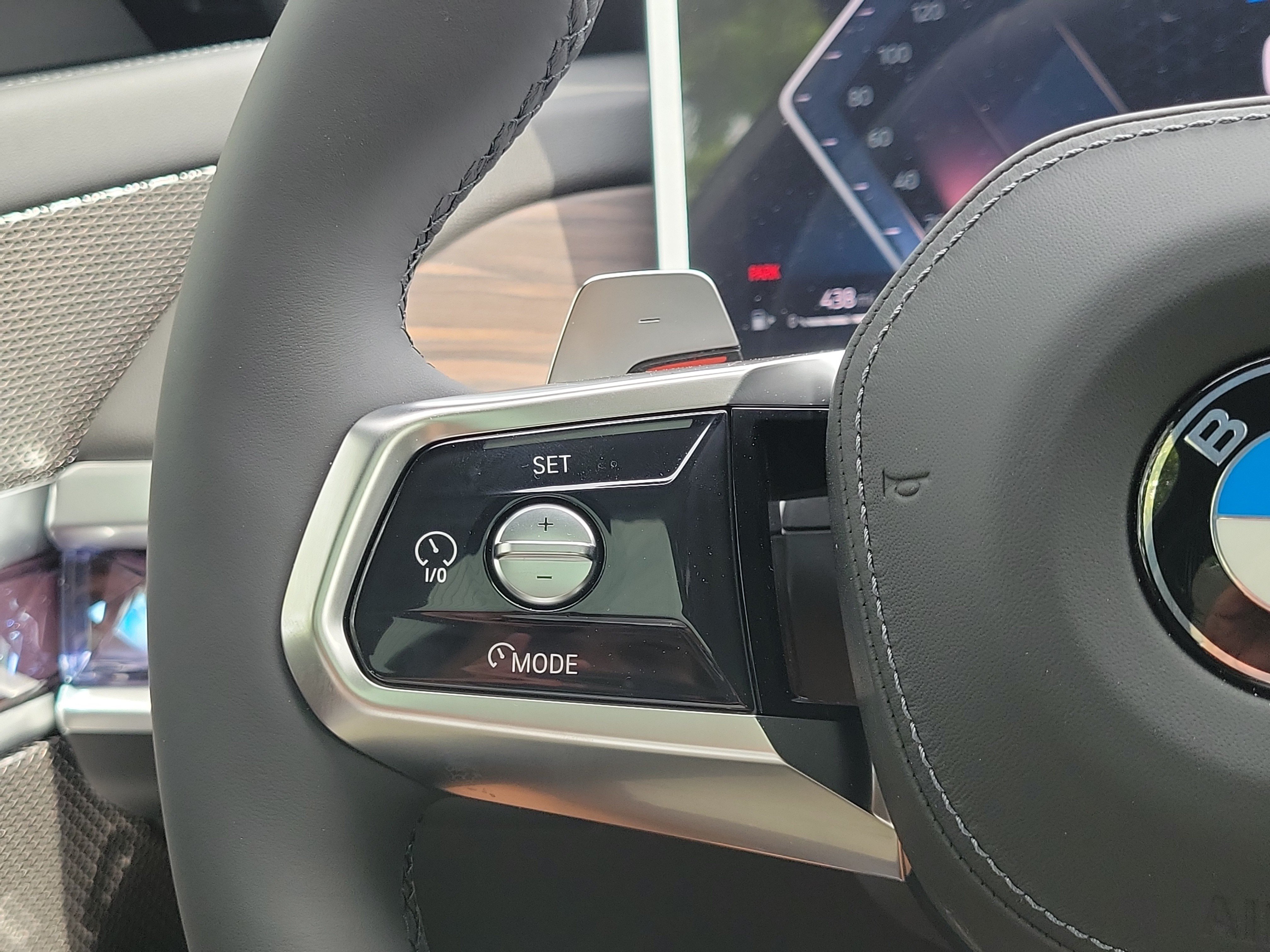 New 2026 Alpine White BMW 740i image 18