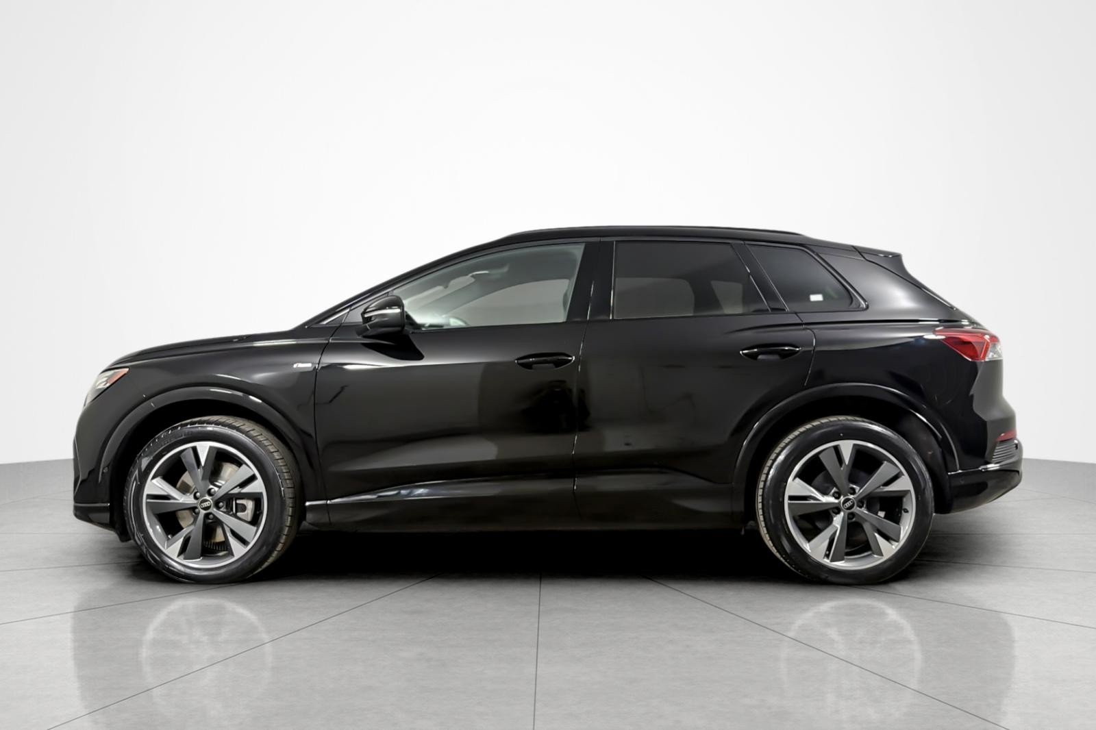 Used 2023 Audi Q4 e-tron Prestige with VIN WA1M2BFZ0PP044654 for sale in Newport Beach, CA