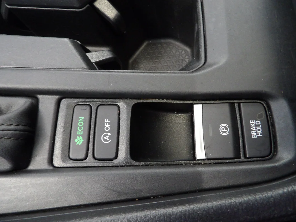Used 2024 WHITE Honda EX image 32