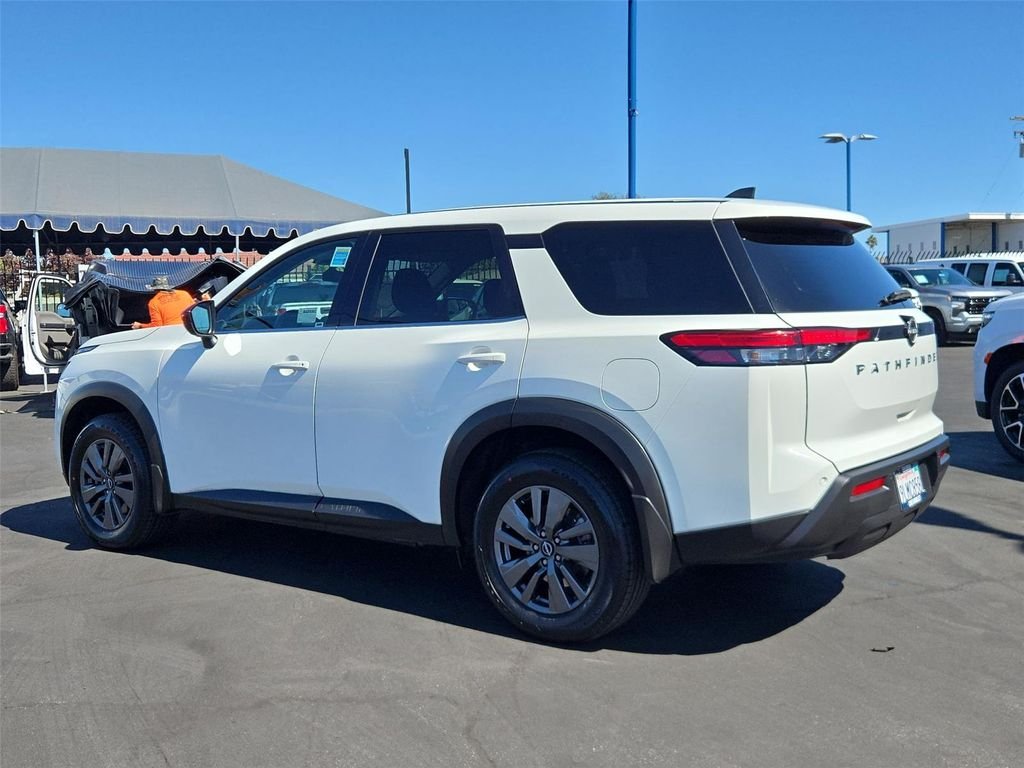 2024 Nissan Pathfinder S - Photo 31