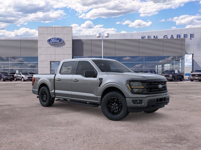 New 2026 Carbonized Gray Metallic Ford XLT image 8