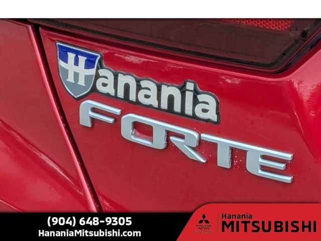 Used 2024 Red Kia LXS image 11