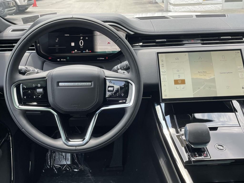 New 2026 Borasco Grey Land Rover SE image 23