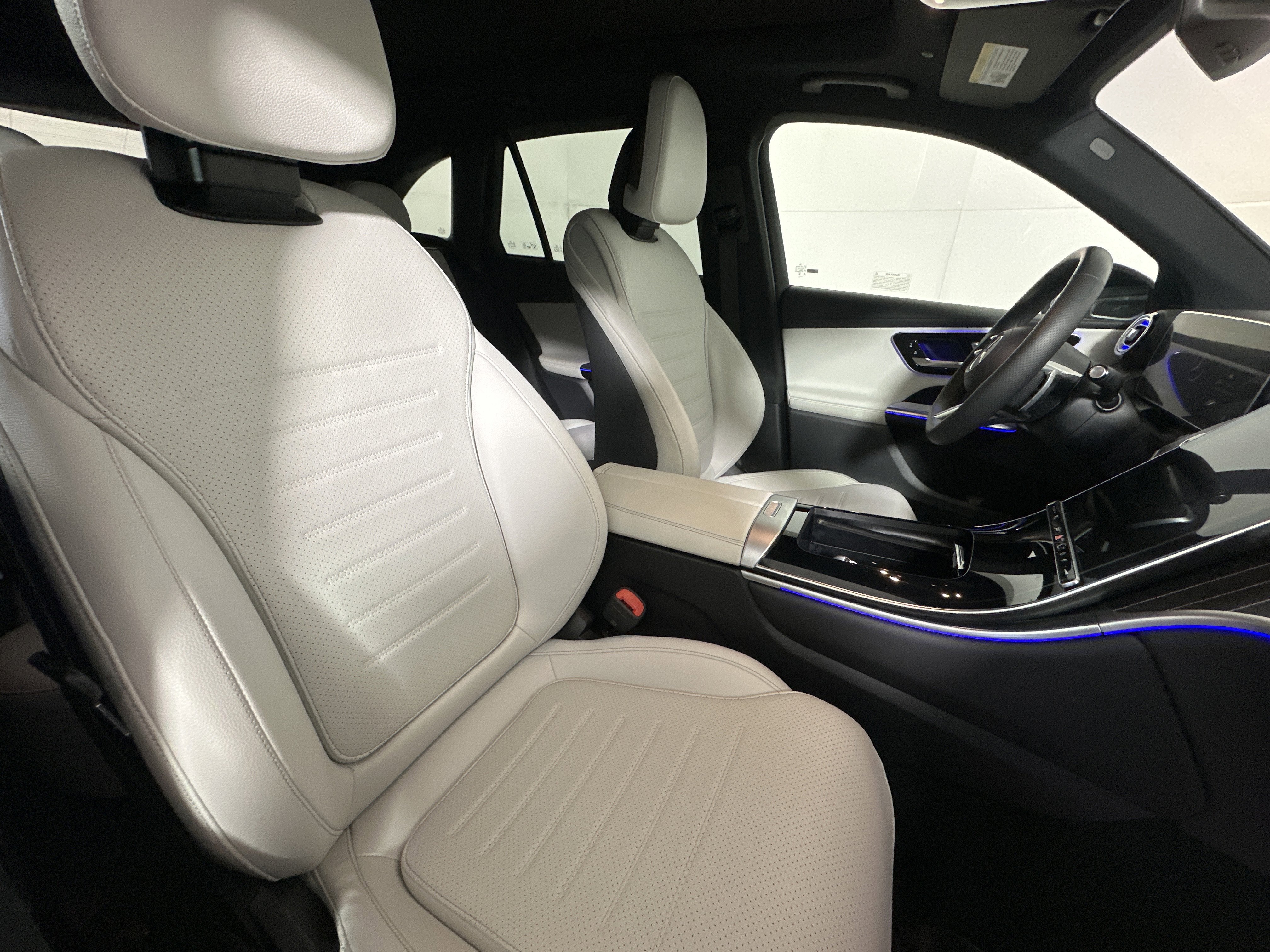 Certified Used 2023 Blue Mercedes-Benz GLC 300 image 24