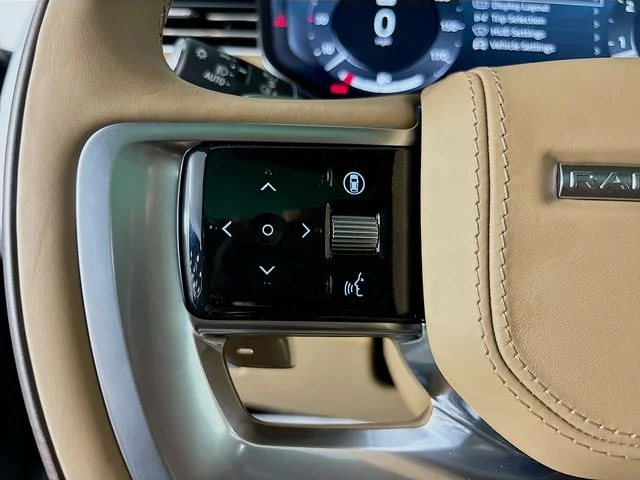New 2026 Green Land Rover SE image 10