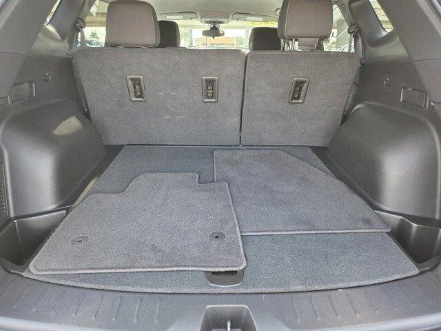 Used 2024 BLACK CHEVROLET 2LT image 25