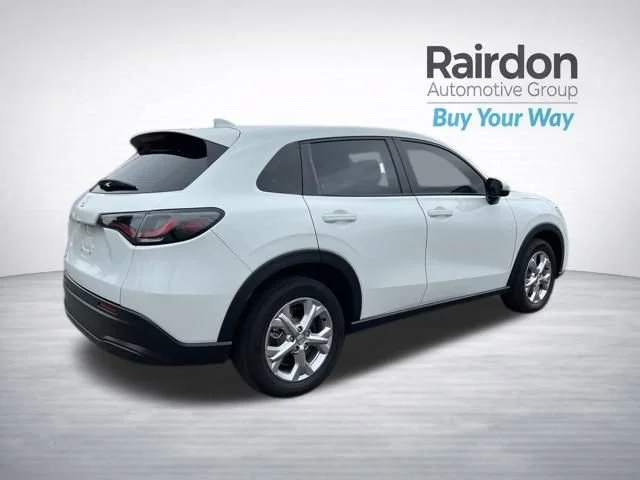Used 2024 Platinum White Pearl Honda LX image 7