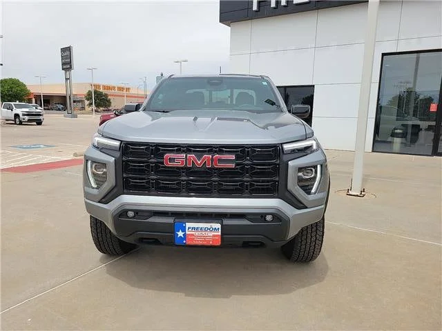 New 2026 Sterling Metallic GMC Elevation image 6