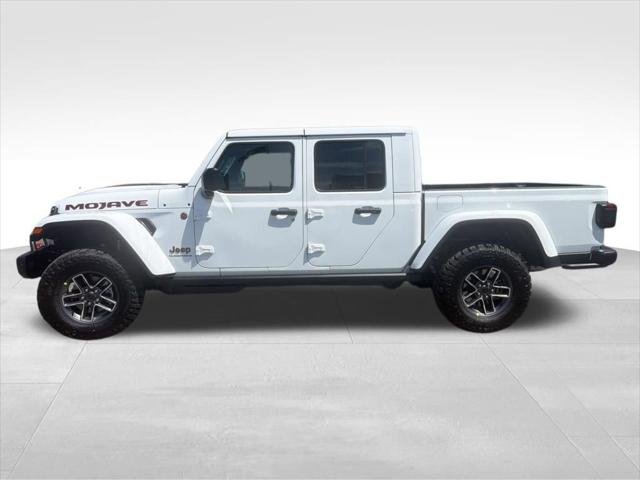 New 2026 Bright White Clear-Coat Exterior Paint Jeep Mojave image 2