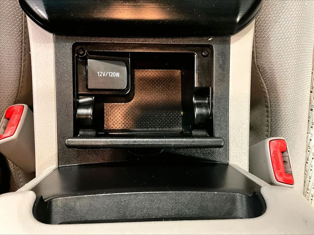 Used 2014 Gray Toyota LE image 27