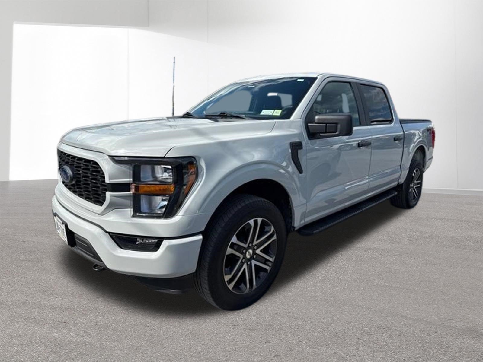 Used 2023 Avalanche Ford XL image 3