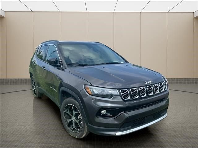 Used 2024 Gray Jeep Limited image 8