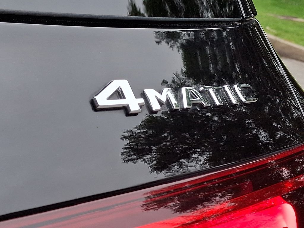 Used 2022 Black Mercedes-Benz GLE 350 image 32